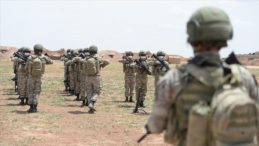 ‘Sınır ötesinin kahramanları’ bayrama görev başında girdi