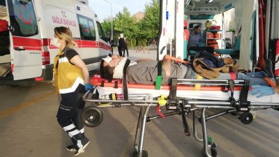 Bursa’da motosiklet yayaya çarptı: 3 yaralı