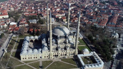 Son hazırlıklar tamamlandı! İşte camilerin açılacağı tarih