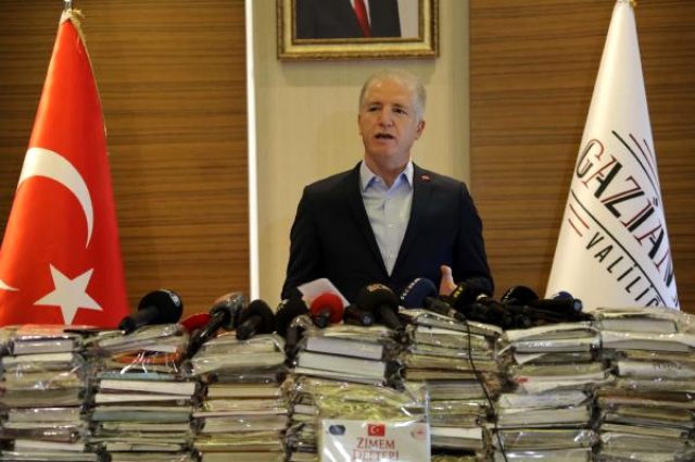 Kentteki veresiye defterlerini satın aldılar…