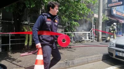 Bursa’da Ayakkabıcılar Çarşısı’nda yangın çıktı!