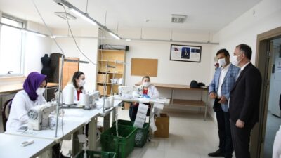 Esnafların maskesi belediyeden