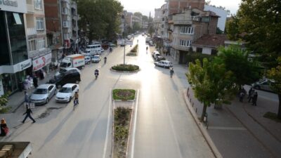 Çardak Cami Kavşağı’nda çalışmalar devam ediyor