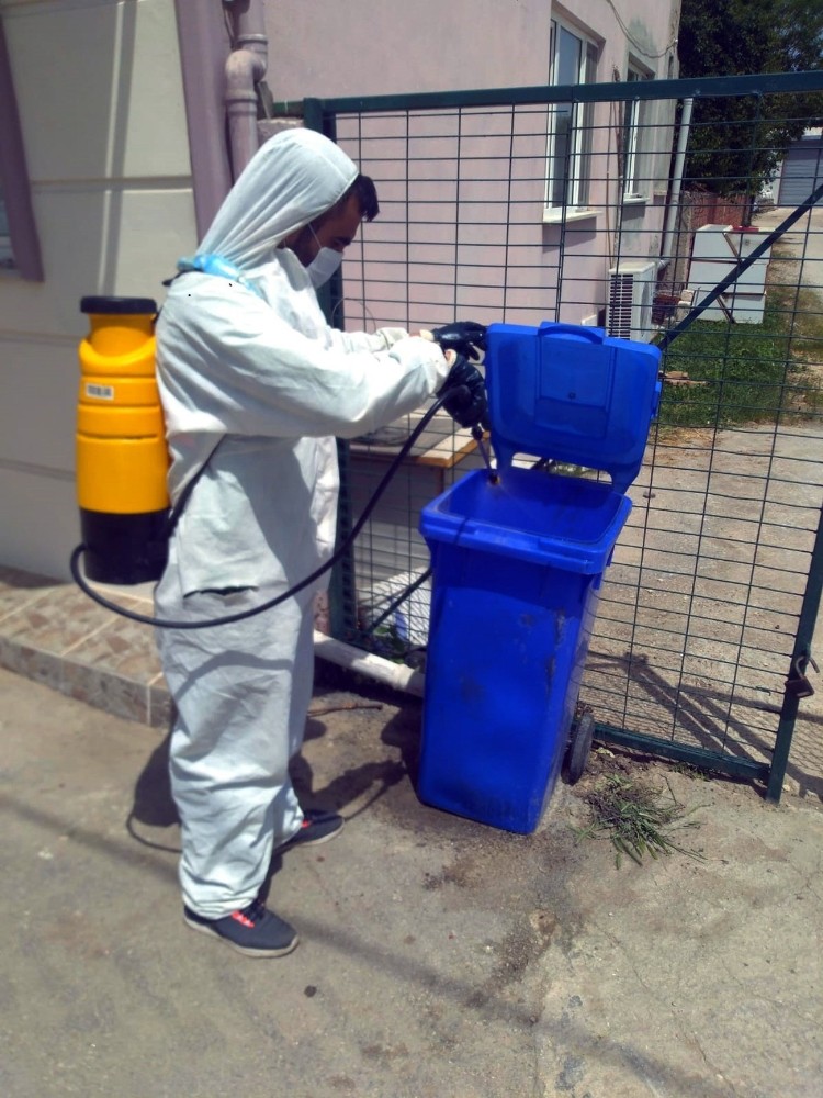 Osmangazi haşerelere karşı ilâçlandı Osmangazi haşerelere karşı ilâçlandı