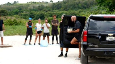 33 yıllık dostuna yaptığı sürpriz karşısında herkes şoke oldu!