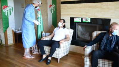 Bursaspor’dan ilk görüntüler… Önce test sonra idman…