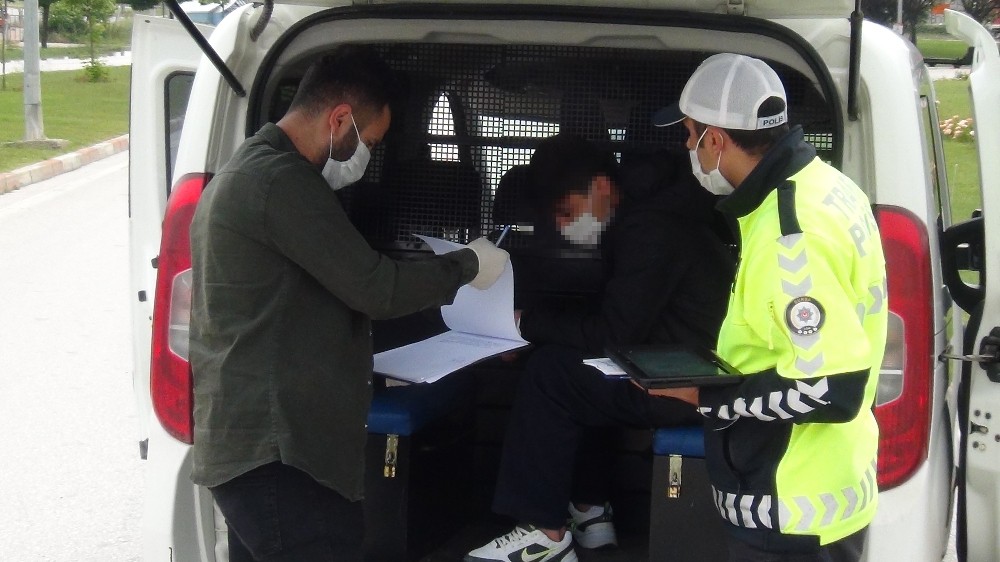 Yaşının yarısı kadar ceza yedi Yaşının yarısı kadar ceza yedi