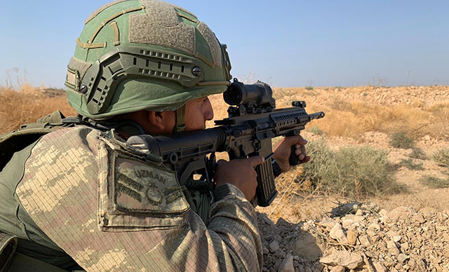 İçişleri Bakanlığı: 1’i Gri Liste’de 3 terörist teslim oldu