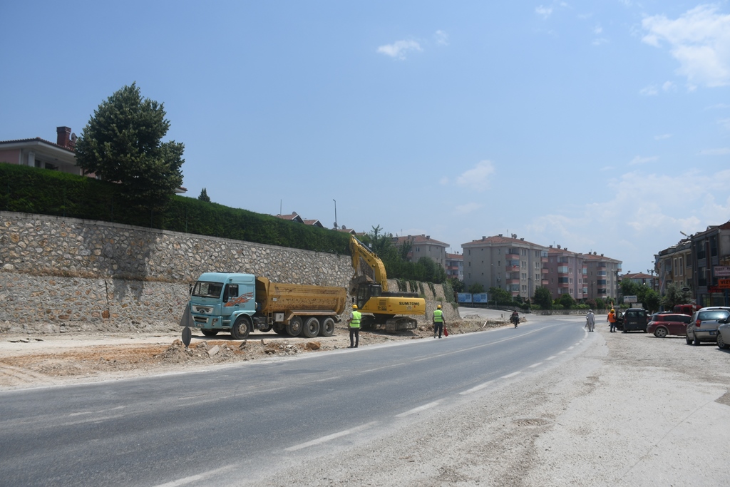 Alanyurt Yenişehir yolu trafiğe kapatılacak Alanyurt Yenişehir yolu trafiğe kapatılacak