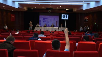 Hayvan pazarının kotra kiralamaları yapıldı