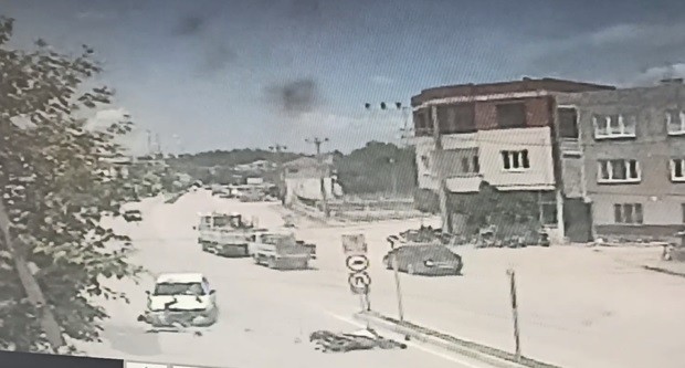 Bursa’da feci kaza! O anlar kamerada Bursa’da feci kaza! O anlar kamerada