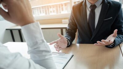 Dev banka 35 bin kişiyi işten çıkaracak!