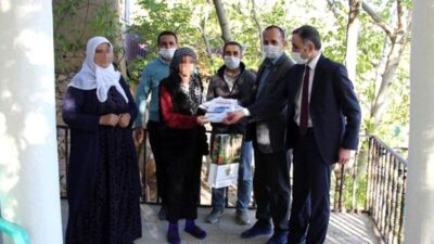 Ev ev gezen belediye başkanı koronavirüse yakalandı, ilçe karıştı