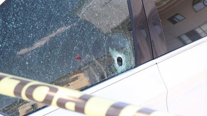 Silahlı kavga! Ölü ve yaralılar var