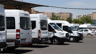 10 minibüs sürücüsü koronavirüse yakalandı! Taşıdıkları yolcular aranıyor