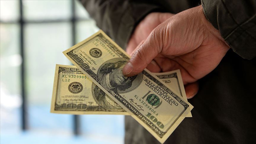 İran’ın tarihi rekor kıran dolarla başı dertte