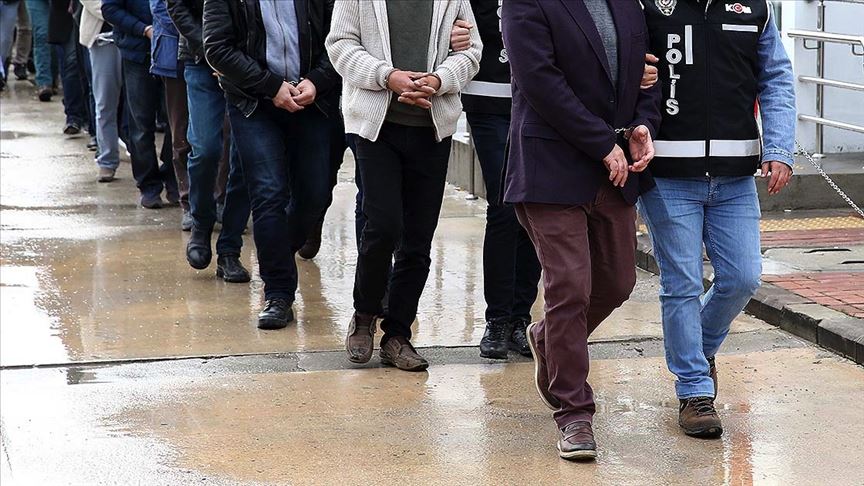 Balıkesir merkezli FETÖ soruşturması: 74 eski polis için yakalama kararı