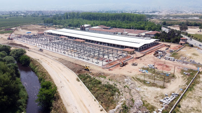 Osmangazi Belediyesi, Veysel Karani Mahallesi’nde inşa ettiği modern kurban satış