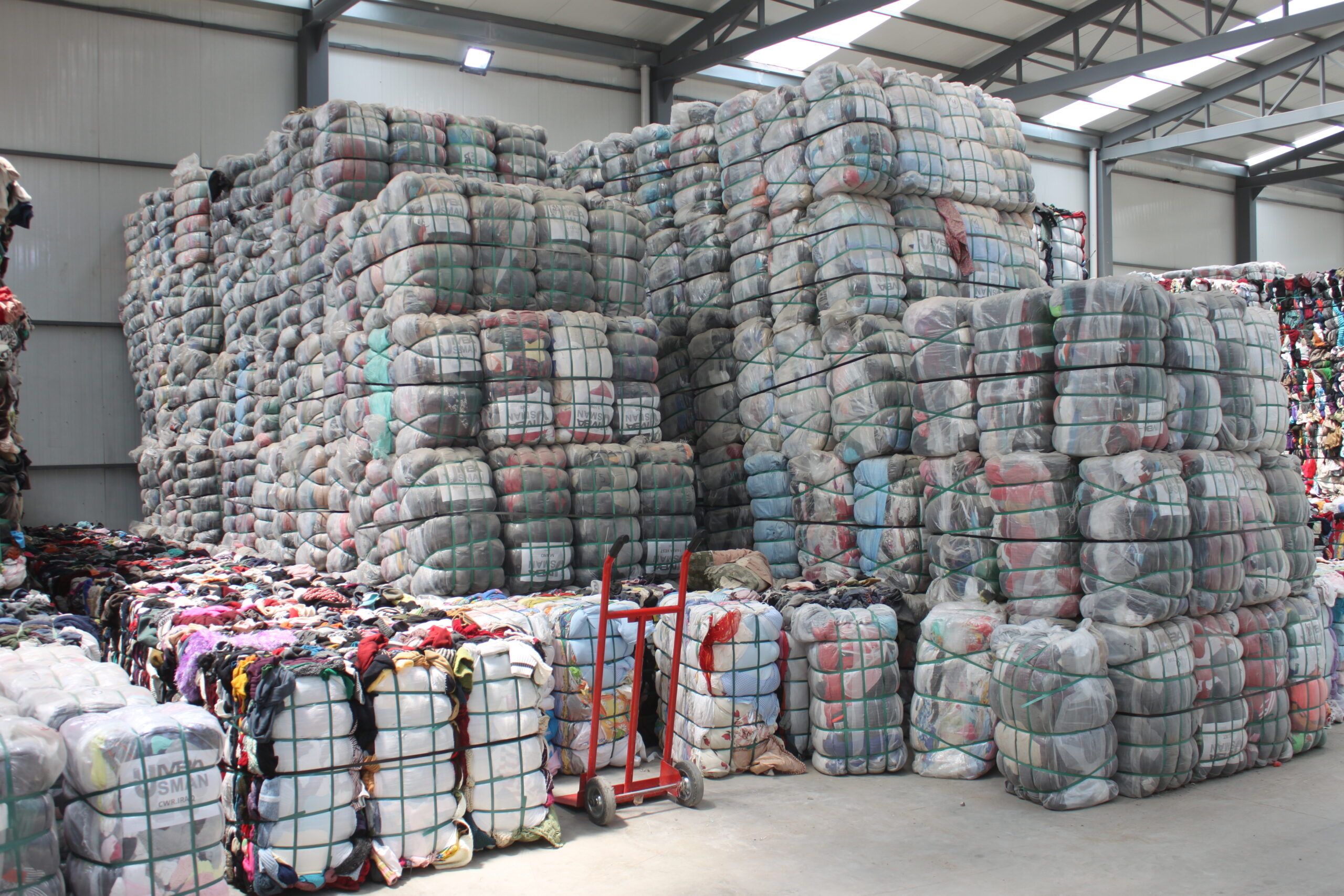 ÖZTÜRK GERİ DÖNÜŞÜM… Geri dönüşüm bilincine ve ekonomiye önemli katkı…