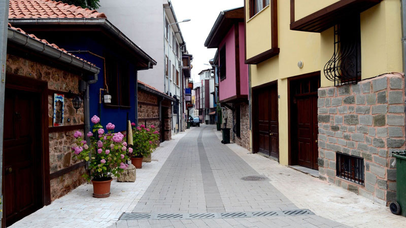 Tarihi Bursa ihya oluyor