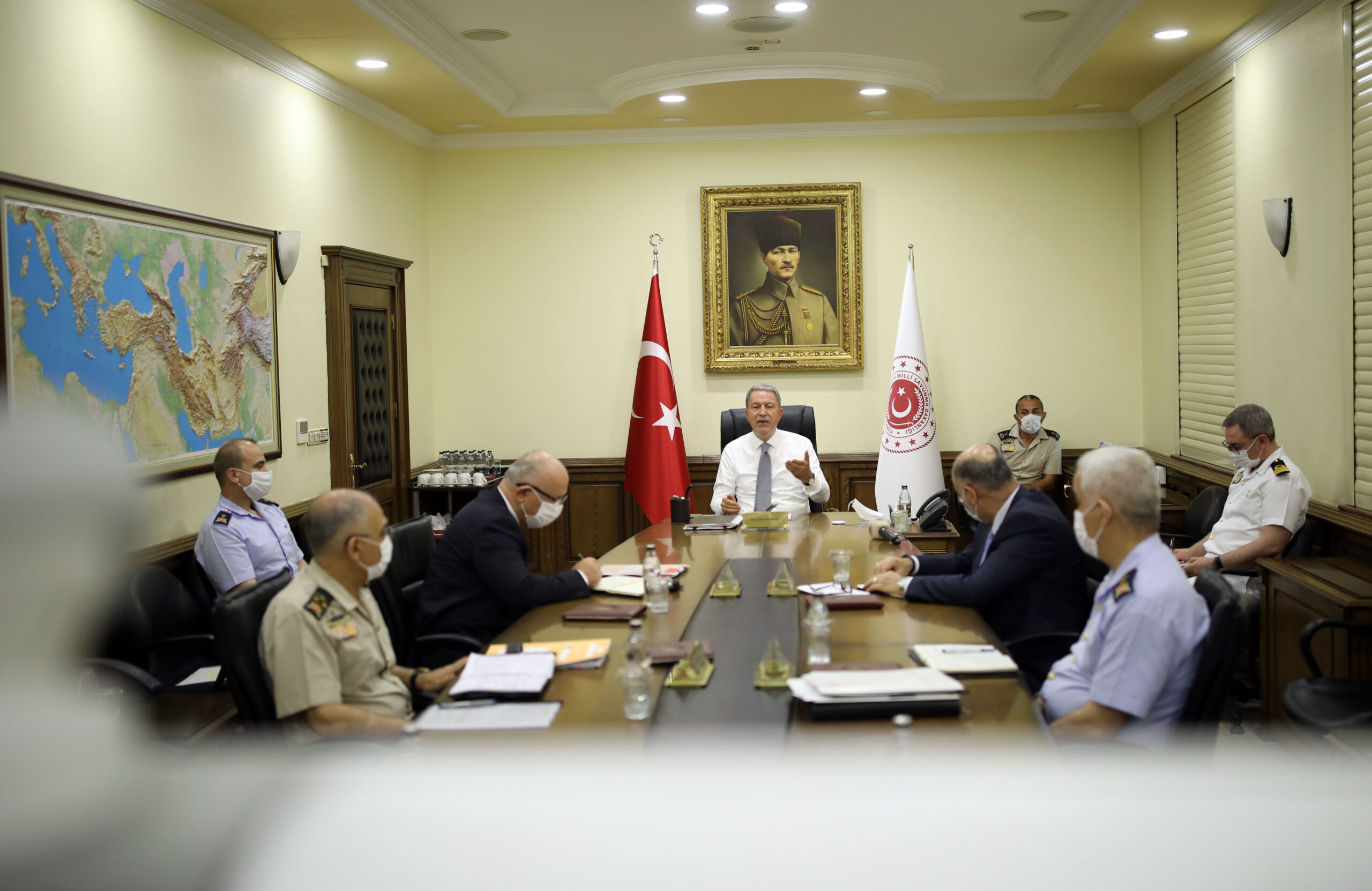 Bakan Akar’dan Pençe-Kaplan Operasyonu bilançosu…