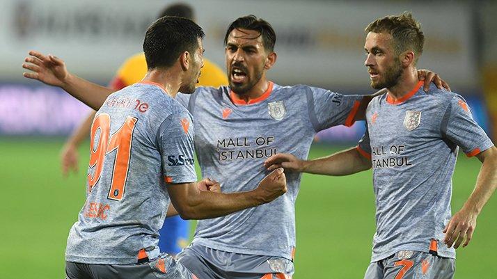 Süper Lig’in yeni lideri Başakşehir… İşte sonuçlar… Süper Lig'de 28. haftasında sürpriz sonuçlar ortaya çıktı... Trabzonspor, Alanya