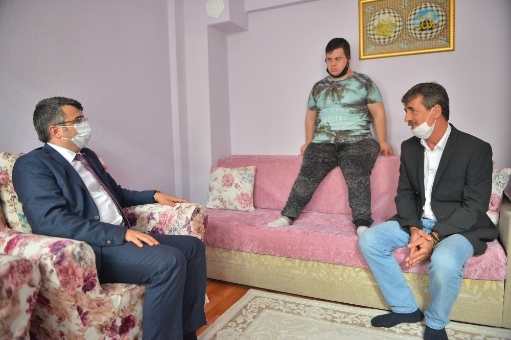 Başkan Yılmaz’dan ‘özel baba’ya kutlama