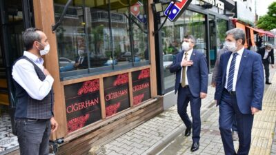 Başkan Yılmaz’dan yeniden kepenk açan esnafa ziyaret