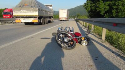 Bursa’da otomobil ile motosiklet çarpıştı: 1 ölü