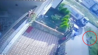 Bursa’da dehşete düşüren kaza! Anne kızı böyle ezdi…