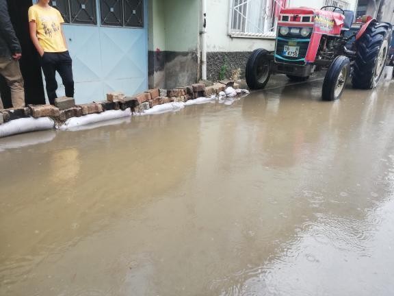 Bursa’da sel baskını Bursa’da sel baskını