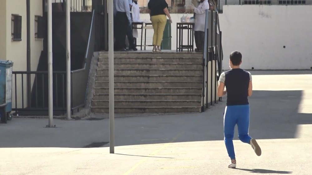 Bursa’da YSK heyecanı Bursa’da YSK heyecanı