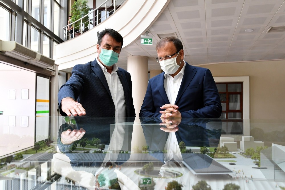 Çavuşoğlu: ‘Meydan şehrin can damarı olacak’