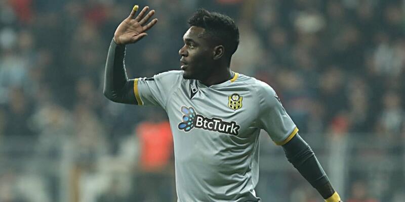 Süper Lig ekibi transferi duyurdu; Yıldız futbolcu Çin’e gidiyor… Süper Lig ekibi transferi duyurdu; Yıldız futbolcu Çin’e gidiyor…