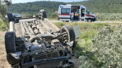 Bursa’da otomobil tarlaya uçtu: Yaralılar var…
