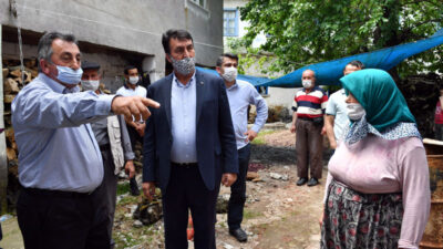 Dündar’dan selin vurduğu Seçköy’e destek