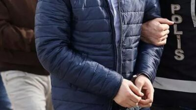 Bursa’da otostopla otomobiline bindikleri kişiyi gasp eden 5 zanlı yakalandı