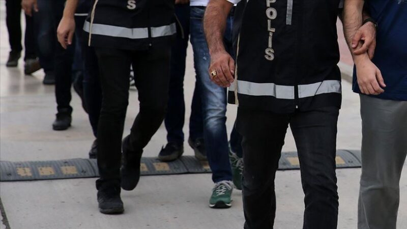 Bursa merkezli 5 ilde gerçekleştirilen uyuşturucu operasyonunda, adliyeye sevk edilen