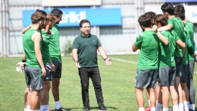 Bursaspor’un gençlerine yakın markaj… Hedefleri sadece şampiyonluk…