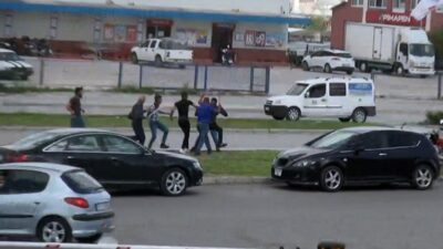 Yeşil ışık yandı, kornaya bastı! Sonrası dehşet