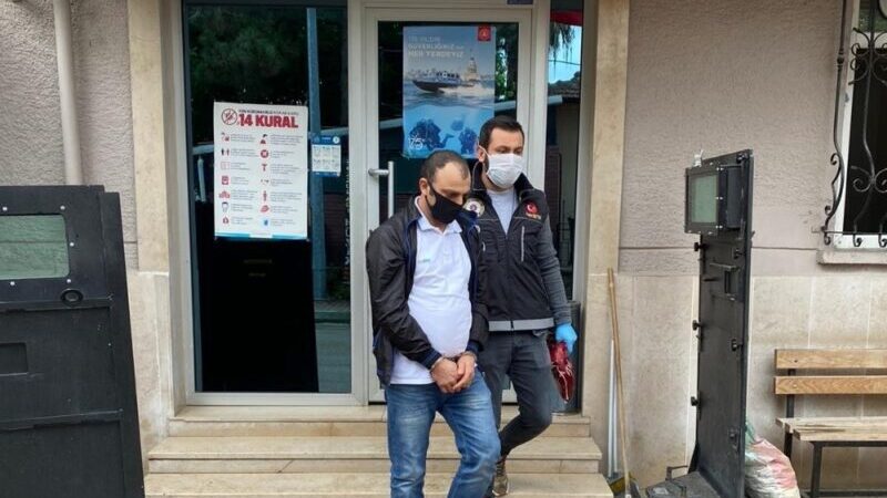 Bursa’da zehir tacirlerine göz açtırılmıyor Bursa’nın Mustafakemalpaşa ilçesinde Narkotik Suçlarla Mücadele Grup Amirliği ekiplerince yapılan