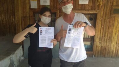 Bursa’da baba-kız birbirine önce başarı diledi, sonra rakip oldu