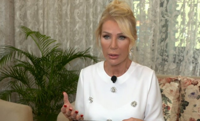 Seda Sayan çok kızdı; Dangalakça yorum yapıyorsun…