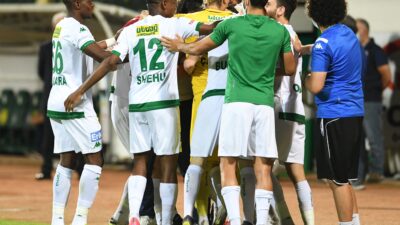 Harikasınız çocuklar… Bursaspor yarışı bırakmıyor…