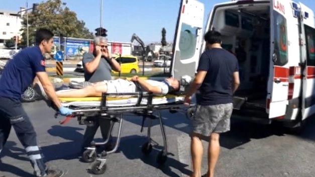 Kaza geçiren baba, canını değil oğlunun sınavını düşündü