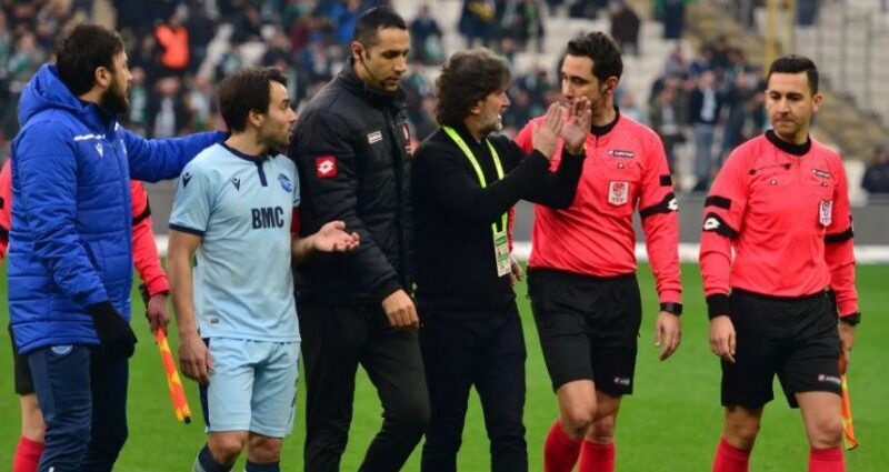 Adana Demirspor'da aktif görevde bulunan Metin Korkmaz'ın menajerliğini yaptığı Bursaspor'lu