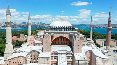 Bakan müjdeyi verdi! Ayasofya için protokol imzalandı