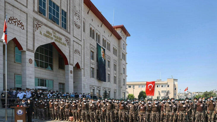 Siirt’teki operasyonda şehit olan 2 polis için tören düzenlendi