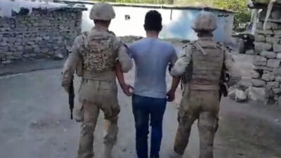 Haklarında hapis cezası bulunan 4 PKK üyesi yakalandı