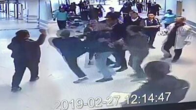 2 acil tıp uzmanı doktoru darbeden sanığa beraat!